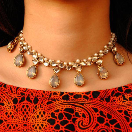 Grey Crystal Kundan Necklace Set