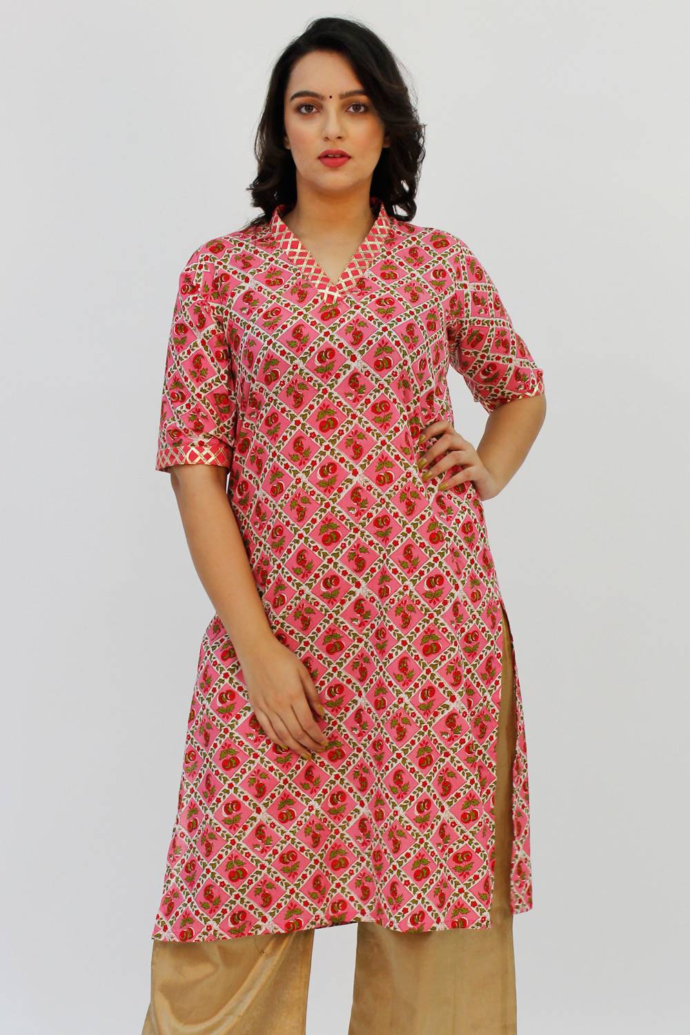 Pink V-Neck Kurta1