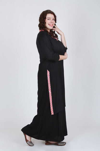 Black V-Neck Gota Kurti