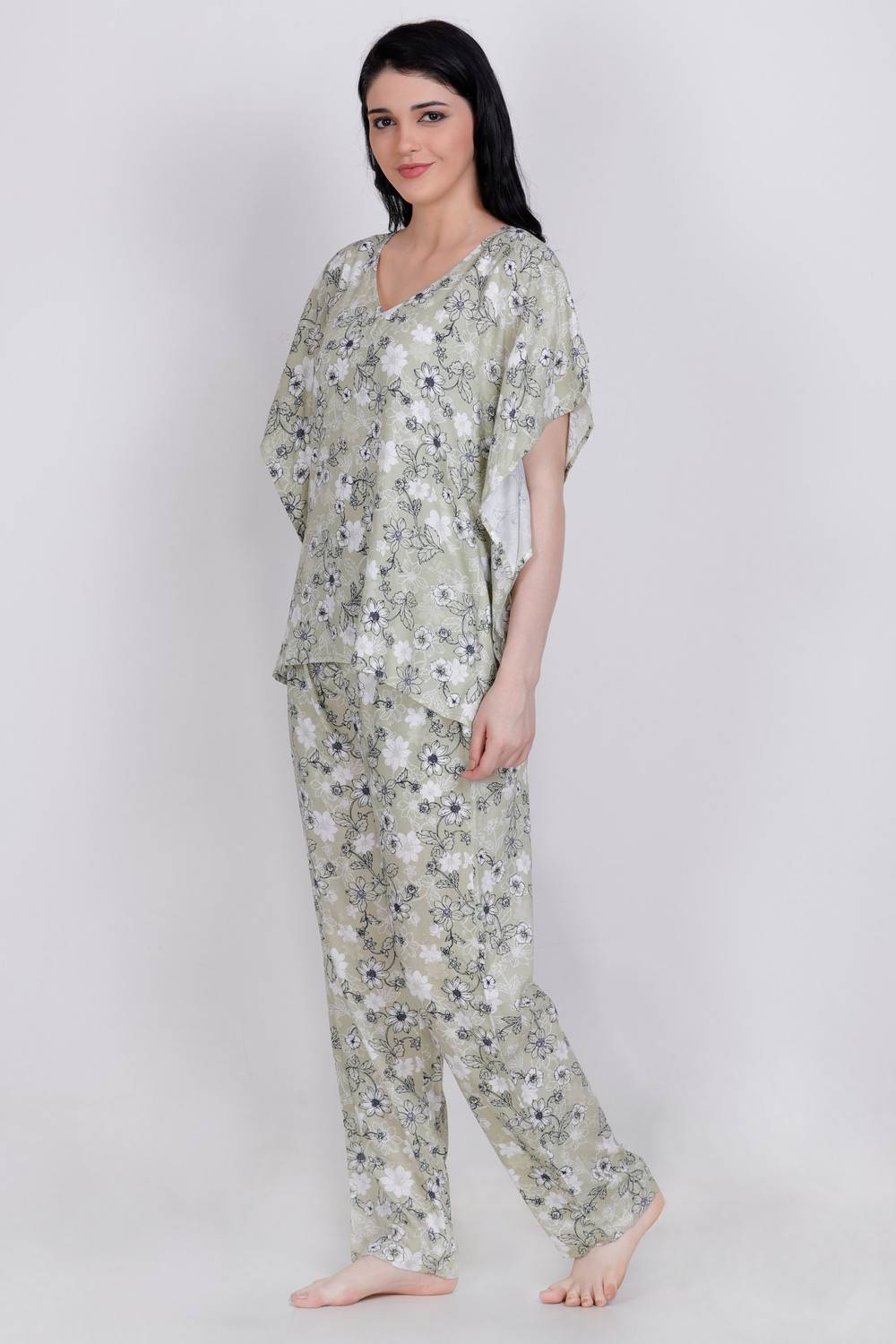 Plus Size Pista Green Floral Kaftan Top &amp; Pyjama Set