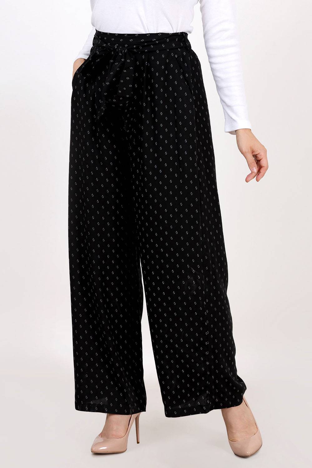 Black Pleated Trouser with Belt