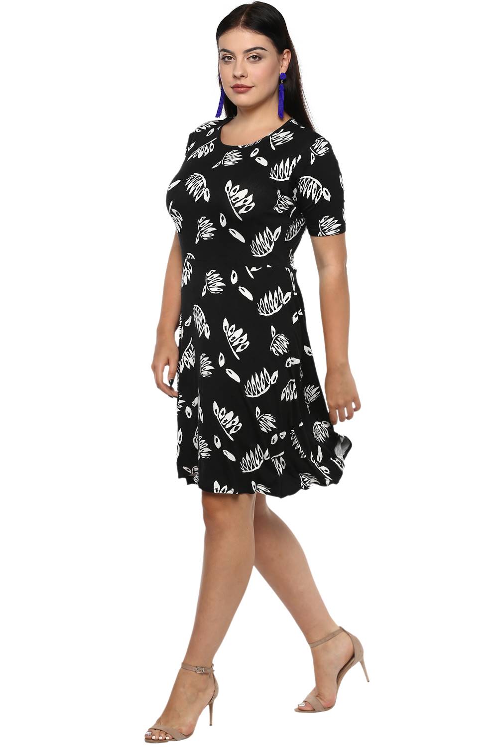 Plus Size Monochrome Skater Dress-5