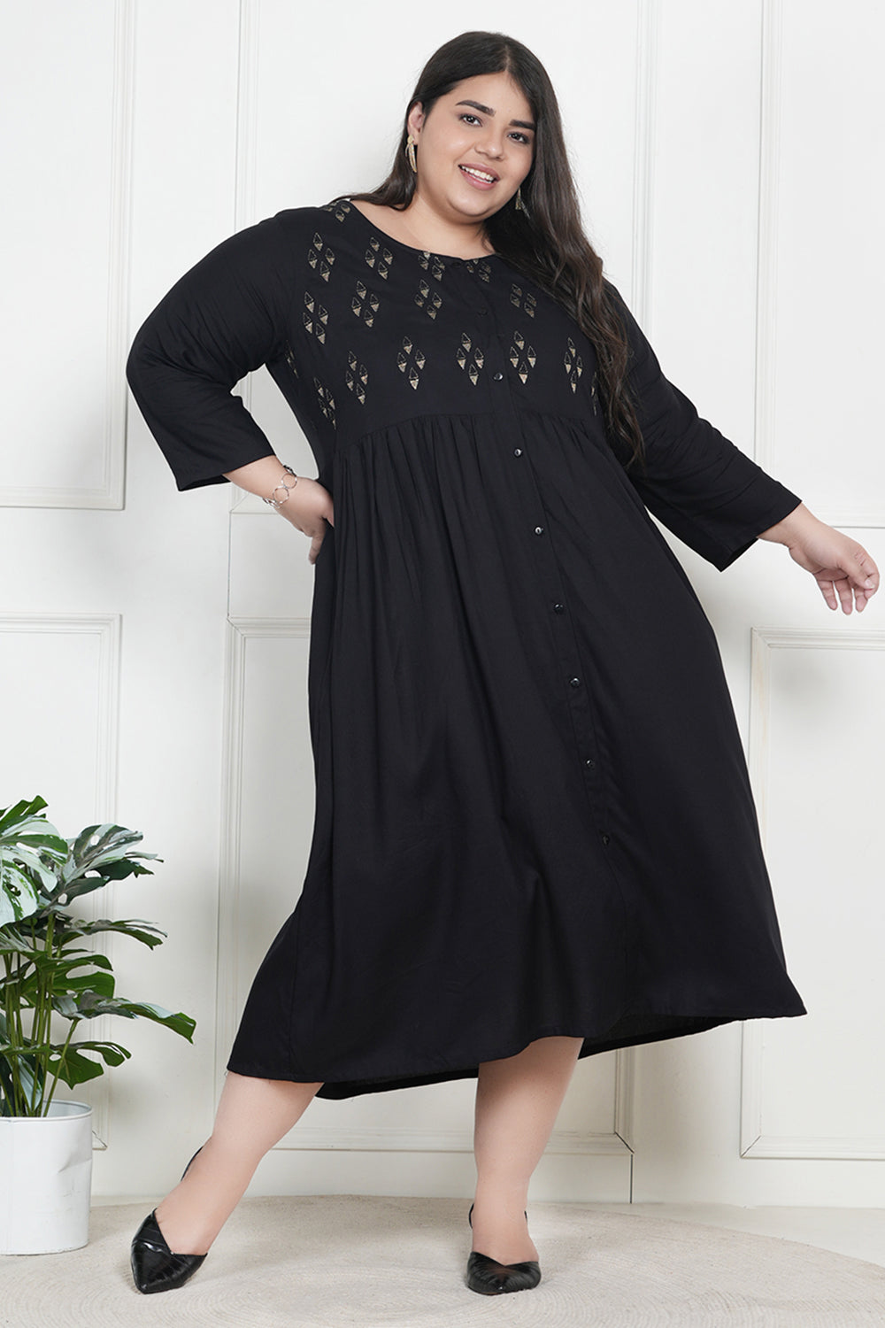 Black Twilight Embroidery Shirt Dress