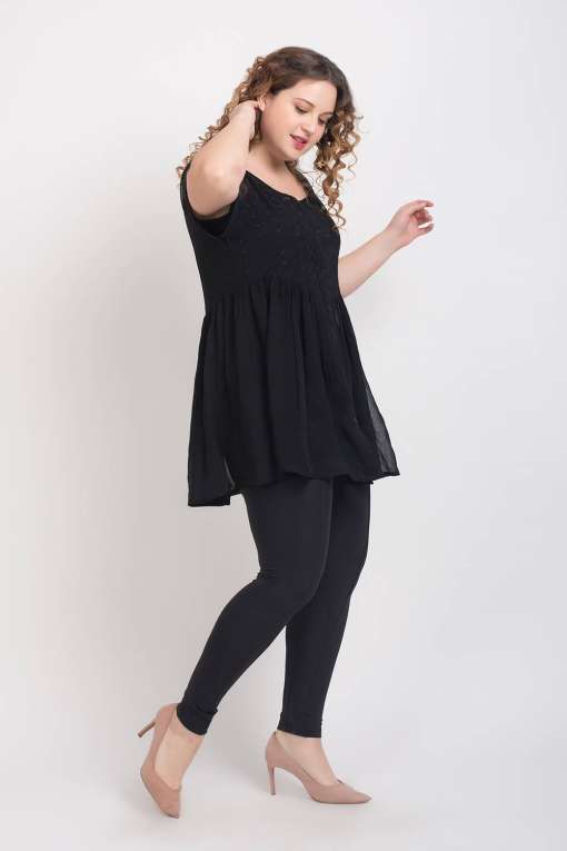 BLACK EMBROIDERED TUNIC1