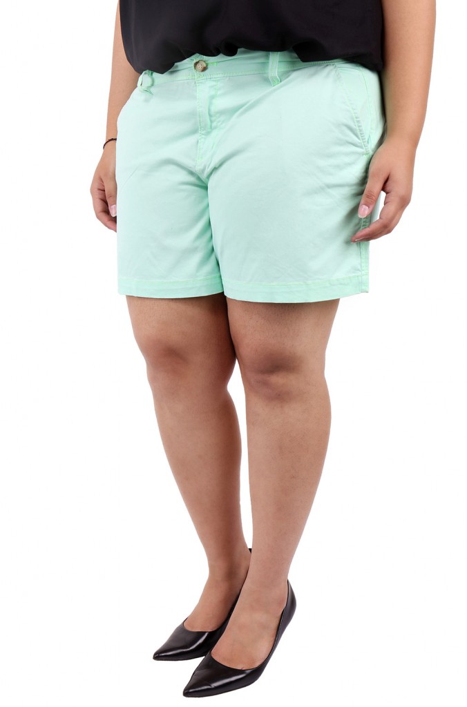 Buy online Solid Light Green Hot Pants from Skirts & Shorts for Women by  Lastinch for ₹1479 at 1% off