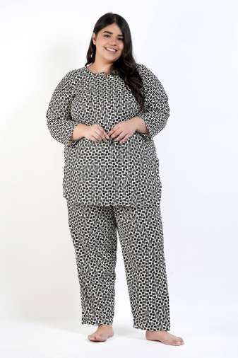 Blissful Floral Kurta With Trouser